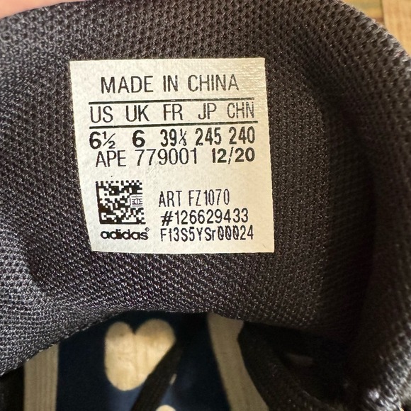 Adidas Big Boy’s Shoes Harden Vol 5 Futurenatural Size 6.5 Boys - Picture 8 of 11